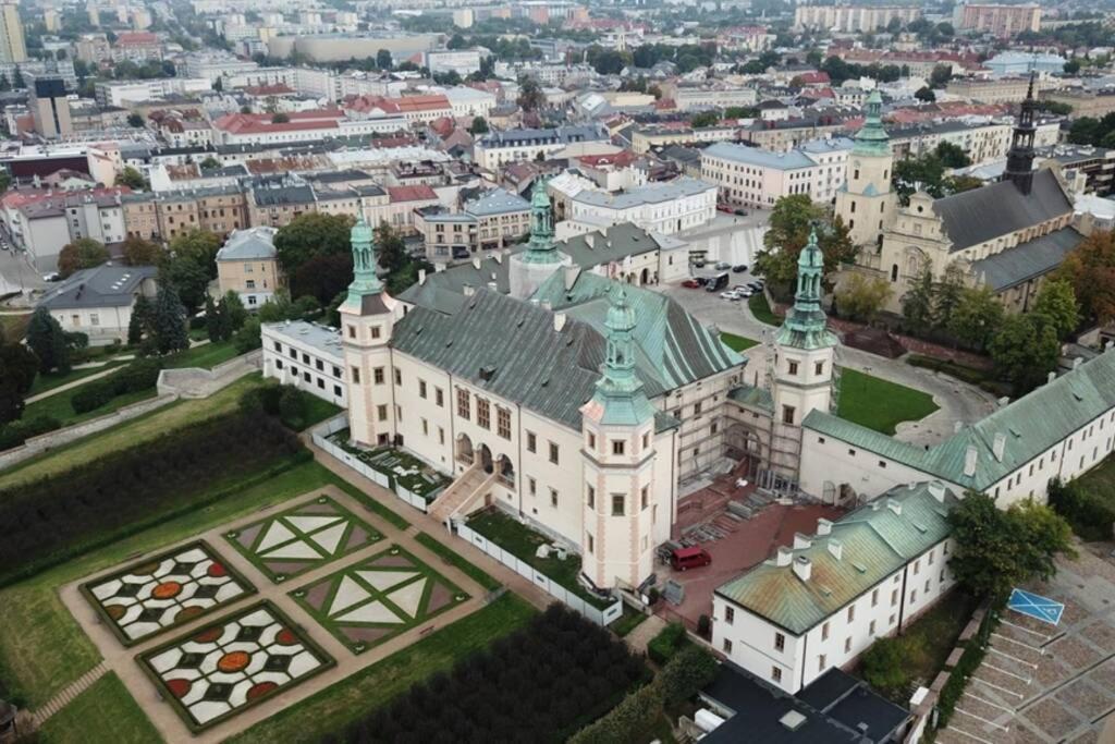 Zlota Centrum Кельце Екстер'єр фото